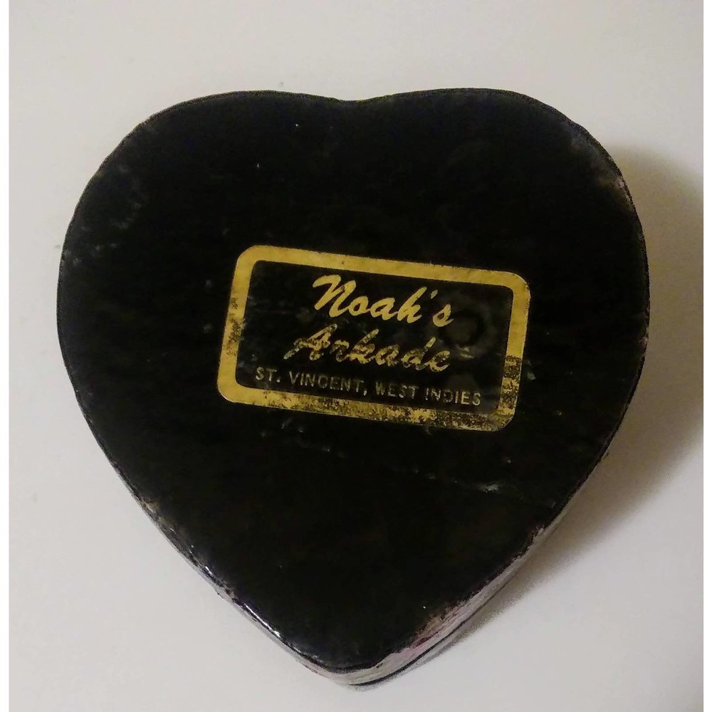 Wooden Heart Shaped Box for Trinkets and Jewelry - Picture 4 of 4